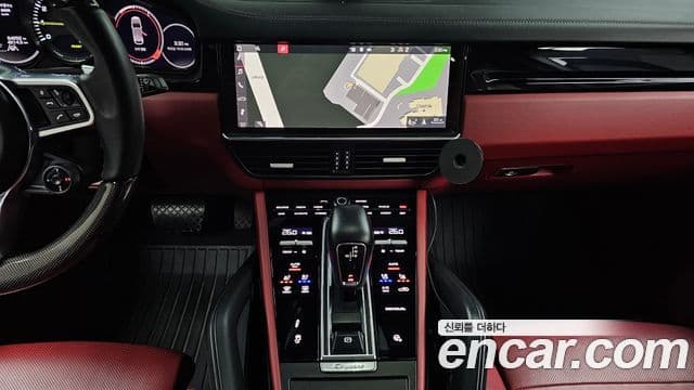 Porsche Cayenne (PO536) 3.0 E-гибрид, 2021 14