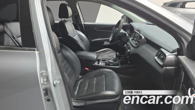 Kia All New Sorento Luxury, 2015 10