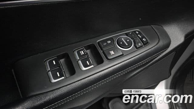 Kia All New Sorento Luxury, 2015 18