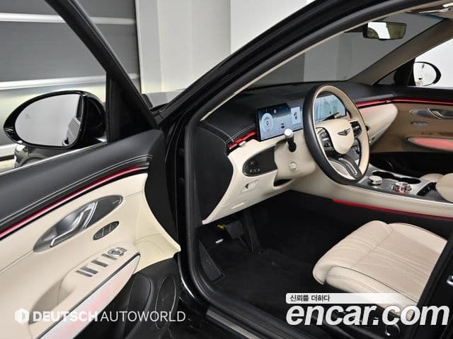 Genesis GV70, 2025 11