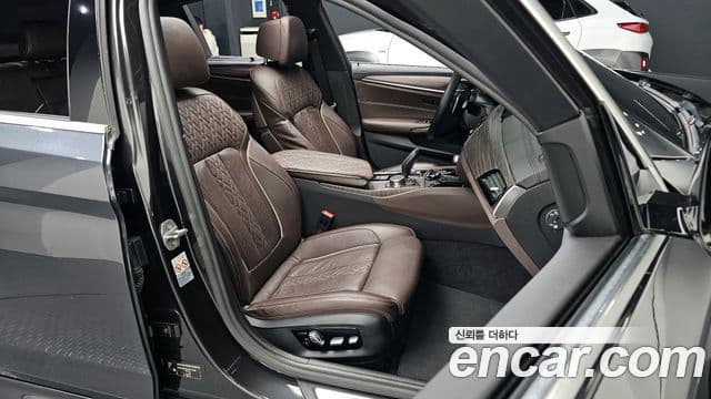 BMW 5시리즈 (G30) 530i M Sport Plus, 2018 10