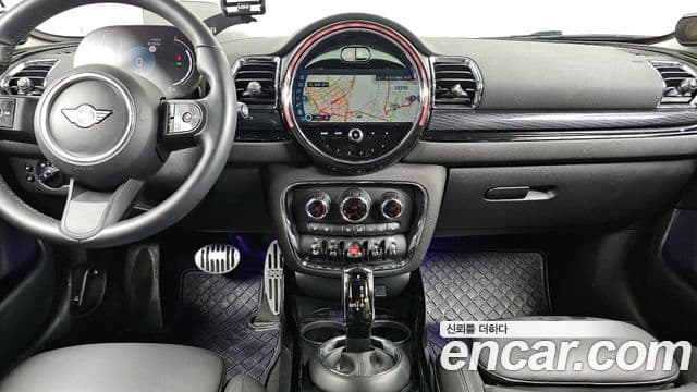 Mini Cooper D 클럽맨 2세대, 2022 14