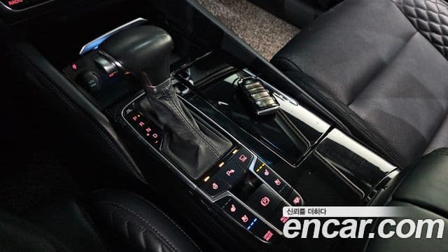 Kia All New K7 2.4 GDI Limited, 2017 9