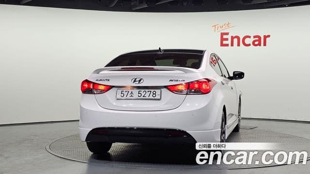 Hyundai Avante MD M16 GDI top, 2012 4