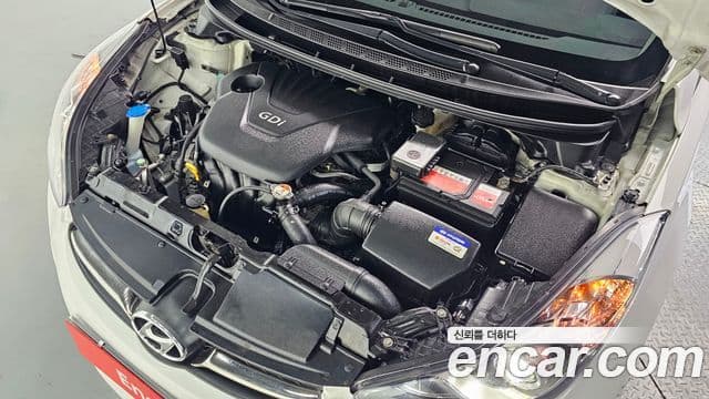 Hyundai Avante MD M16 GDI top, 2012 6