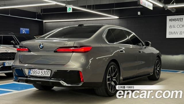 BMW 7시리즈 (G70) 740d xDrive M Sport, 2025 2