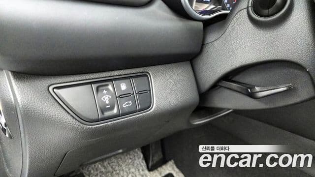 Genesis G70 Advanced, 2018 16