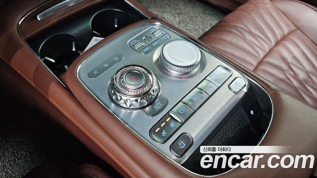 Genesis G90 (RS4) бензин 3.5 турбо AWD, 2023 9