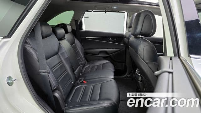 Kia All New Sorento Prestige, 2015 12