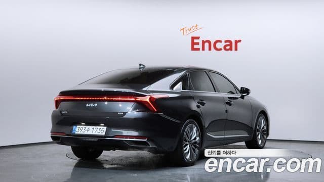 Kia K8 Platinum, 2022 2