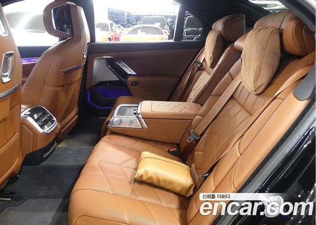 BMW 7시리즈 (G70) 740i xDrive M Sport, 2025 18