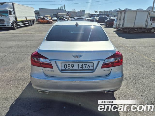 Hyundai Genesis VIP팩, 2012 4