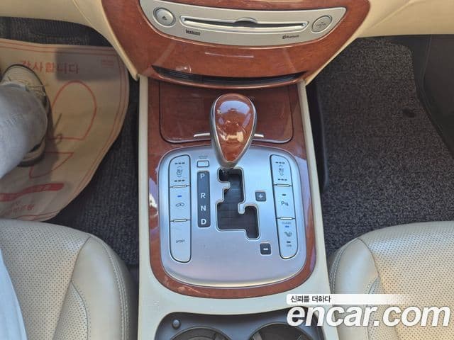 Hyundai Genesis VIP팩, 2012 9