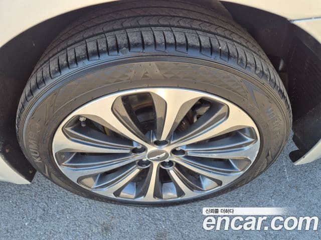 Hyundai Genesis VIP팩, 2012 15