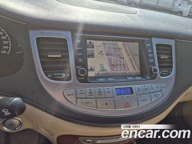 Hyundai Genesis VIP팩, 2012 17