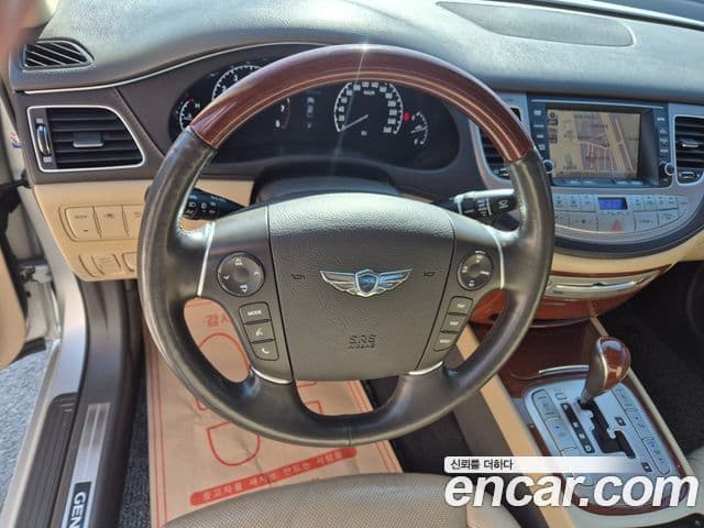 Hyundai Genesis VIP팩, 2012 19