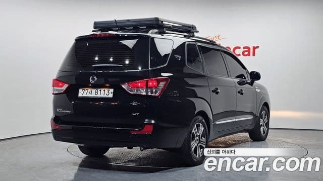 KG모빌리티(SsangYong) Korando 투리스모 4WD 11인승 Adventure 60th Edition, 2015 2