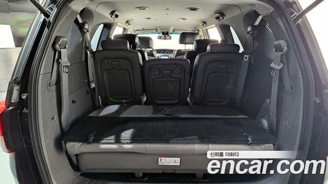 KG모빌리티(SsangYong) Korando 투리스모 4WD 11인승 Adventure 60th Edition, 2015 20