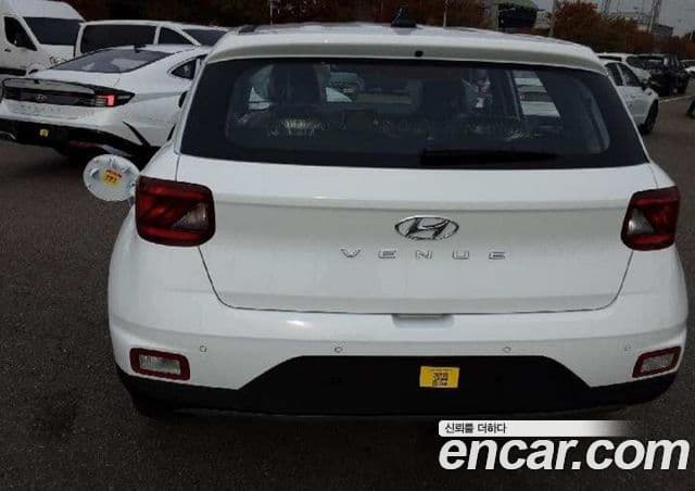 Hyundai Venue Premium, 2026 3