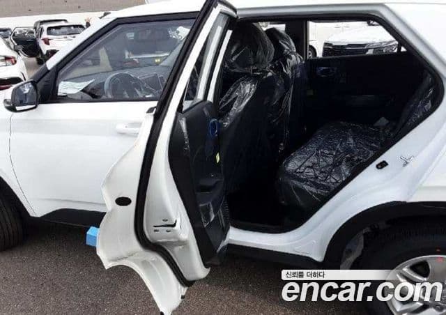 Hyundai Venue Premium, 2026 8