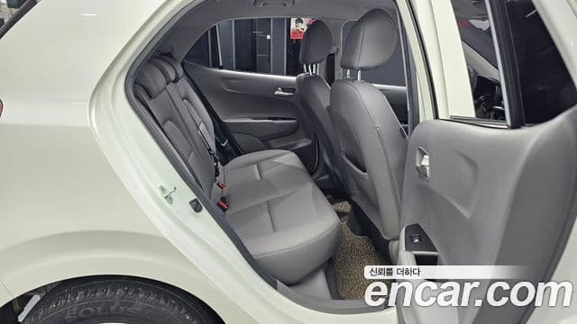 Kia Morning Urban (JA) Prestige, 2021 12