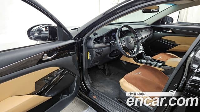 Kia K7 Premier Noblesse, 2020 10