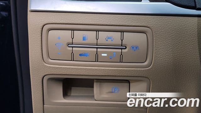 Genesis G80 Premium Luxury, 2017 13