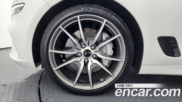 Genesis The / новый New G70, 2024 все фото