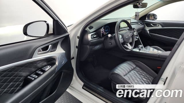 Genesis The / новый New G70, 2024 10