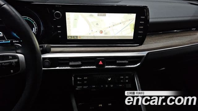 Kia K5 гибрид 3세대 Noblesse, 2023 14