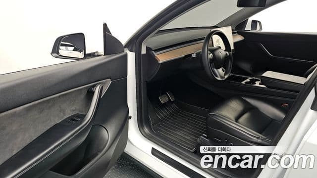 Tesla модель Y Long Range AWD, 2021 11