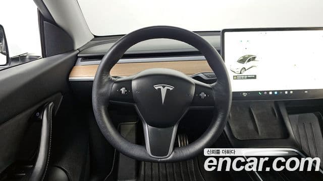 Tesla модель Y Long Range AWD, 2021 13