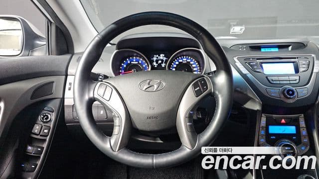 Hyundai Avante MD M16 GDI Smart, 2013 11