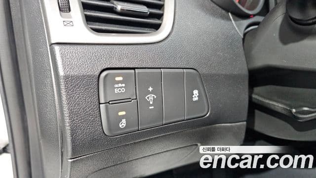 Hyundai Avante MD M16 GDI Smart, 2013 15