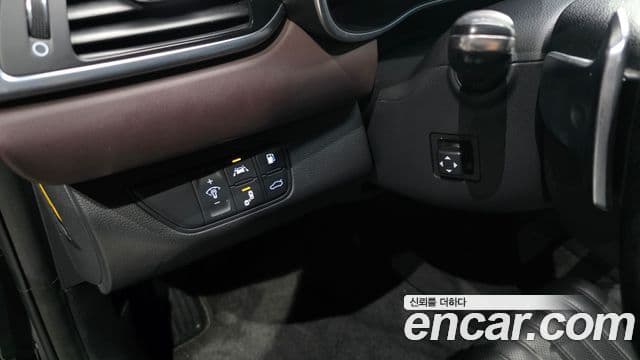 Genesis G70 Supreme, 2018 16