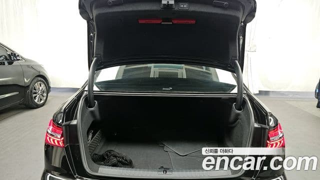 Audi A6 (C8), 2020 20