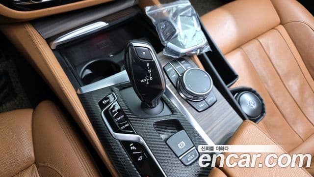 BMW 5시리즈 (G30) 520d xDrive M Sport Plus, 2017 9