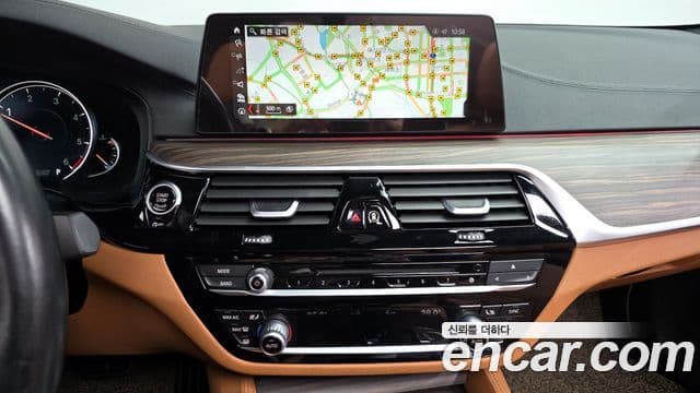 BMW 5시리즈 (G30) 520d xDrive M Sport Plus, 2017 14