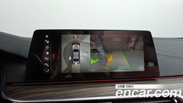 BMW 5시리즈 (G30) 520d xDrive M Sport Plus, 2017 15