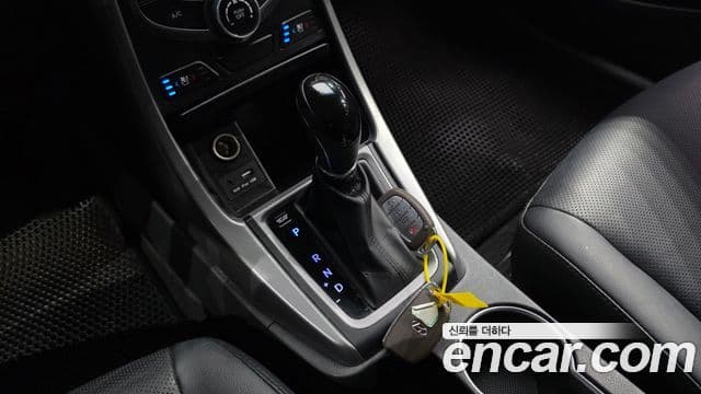 Hyundai The / новый New Avante 빌트인캠2 — базовая версия - Built-in Cam 2, 2015 9