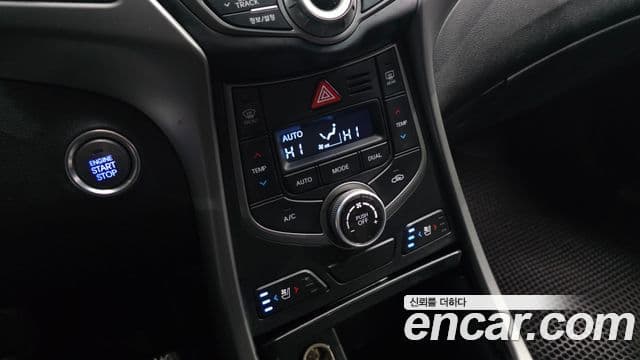 Hyundai The / новый New Avante 빌트인캠2 — базовая версия - Built-in Cam 2, 2015 18