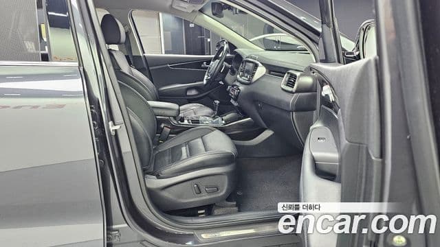 Kia The / новый New Sorento Master, 2019 11