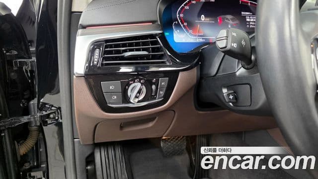 BMW 5시리즈 (G30) 530i Luxury Plus, 2020 16