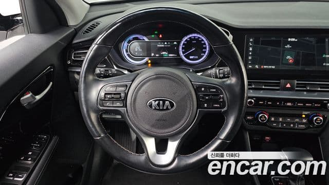 Kia The / новый New Niro Prestige, 2020 14