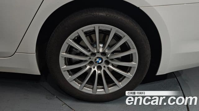 BMW 5시리즈 (G30) Luxury, 2019 все фото