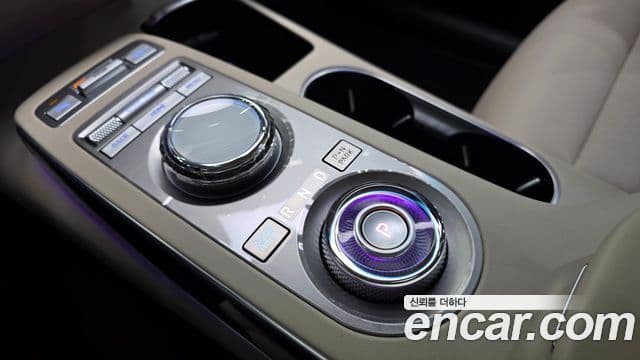 Genesis GV70, 2024 9