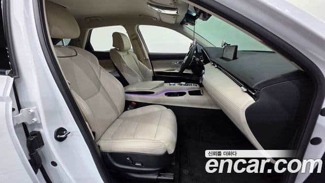 Genesis GV70, 2024 10