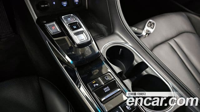 Hyundai Sonata (DN8) Premium Family, 2020 9