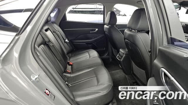 Hyundai Sonata (DN8) Premium Family, 2020 12