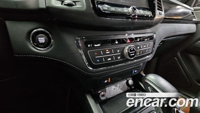 KG모빌리티(SsangYong) The / новый New Rexton Sport 칸 Expedition, 2022 15